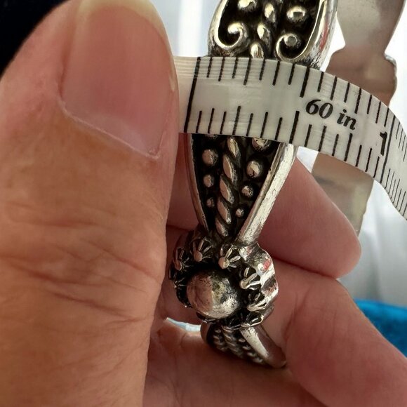 BRIGHTON CITY OF LIGHTS BANGLE BRACELET EUC - Picture 4 of 7